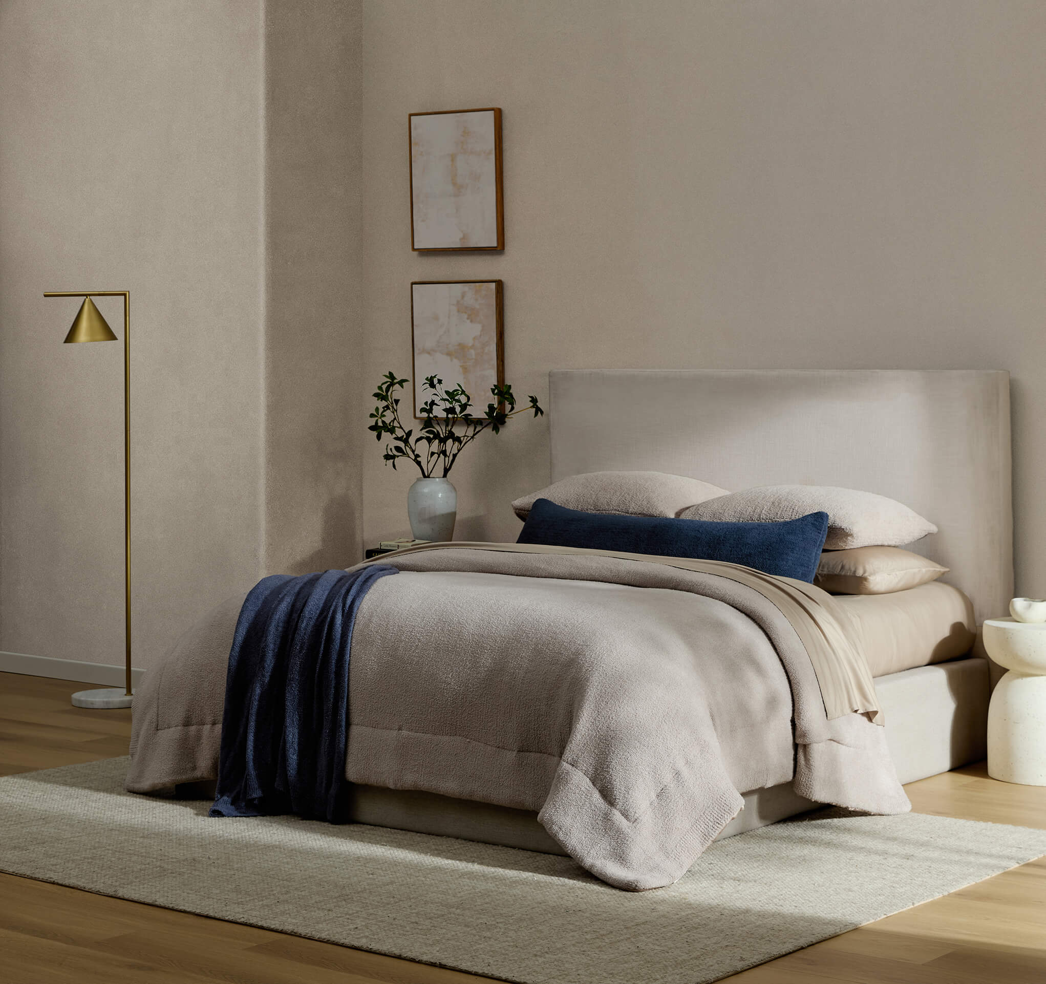 Cloud Cooling Comforter - Image 5