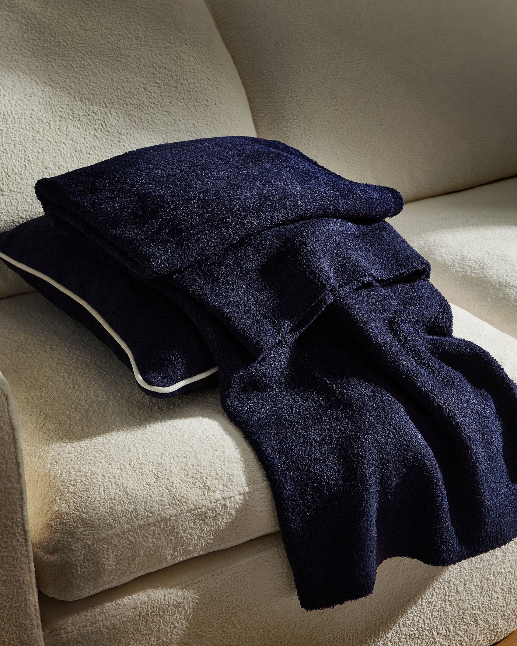 Cloud Silque Throw - Image 3