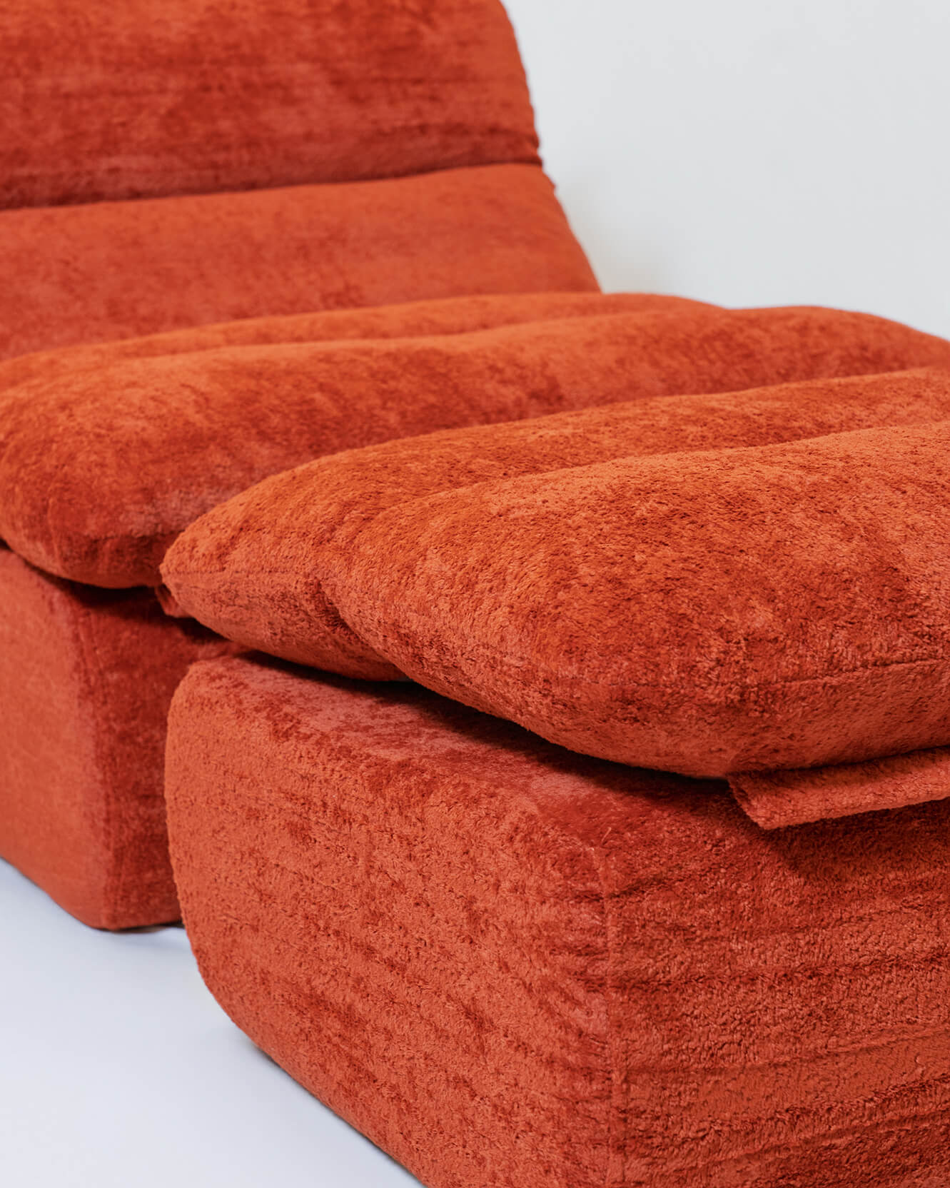 Lennox Indoor Ottoman - Image 15