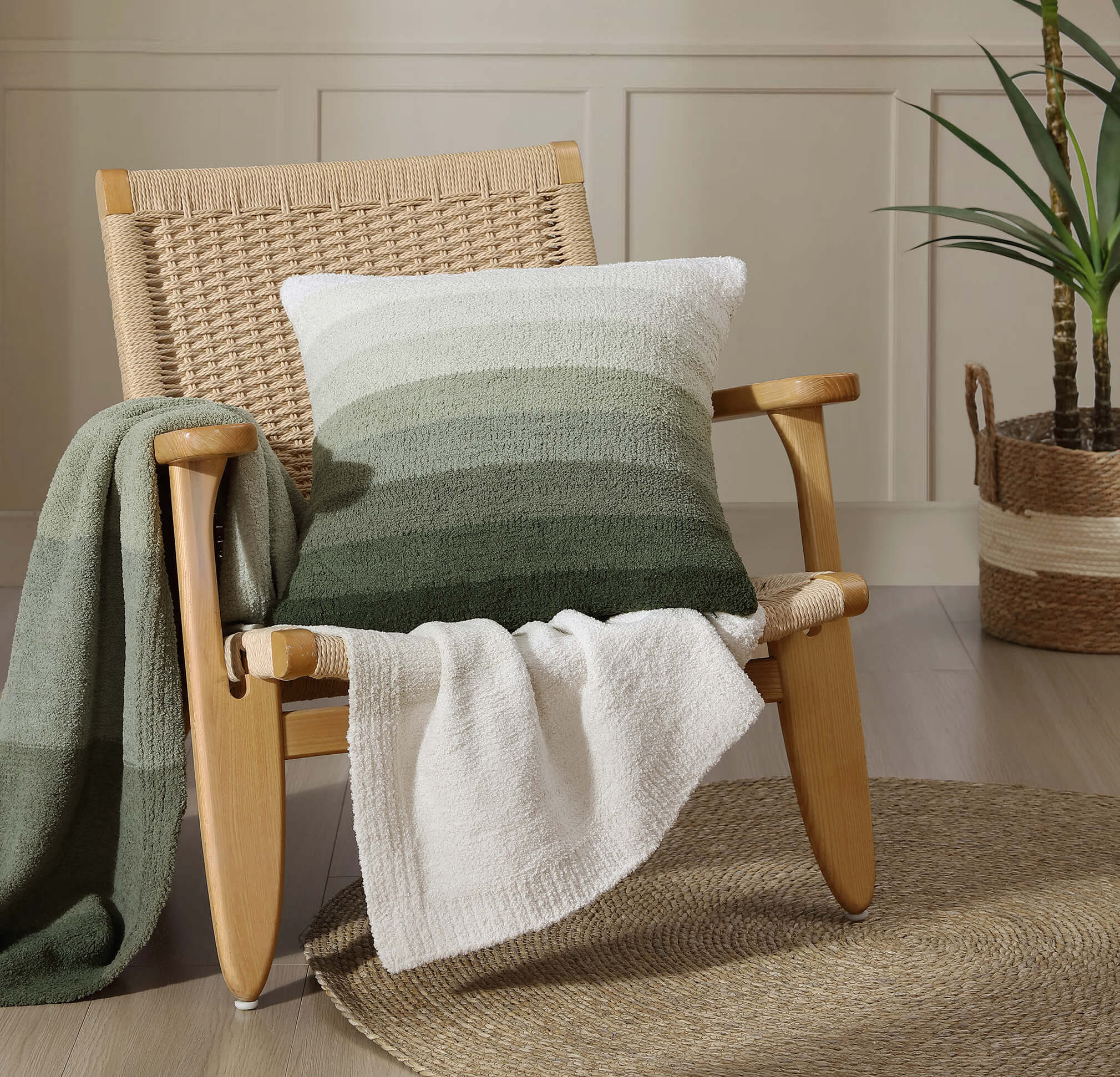 Ombre Lightweight Throw - Image 13