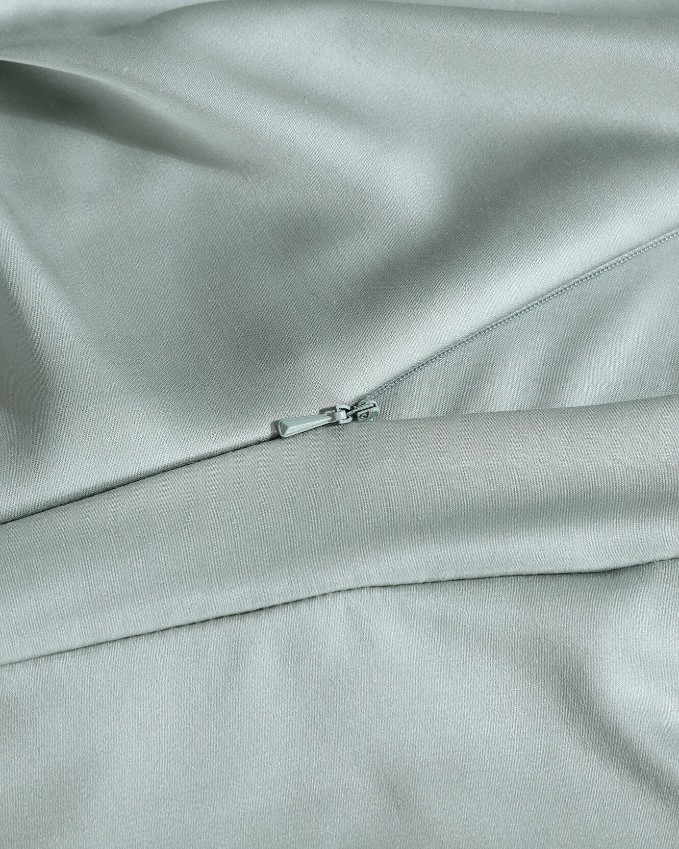 Silky Lyocell Move In Bundle - Image 32