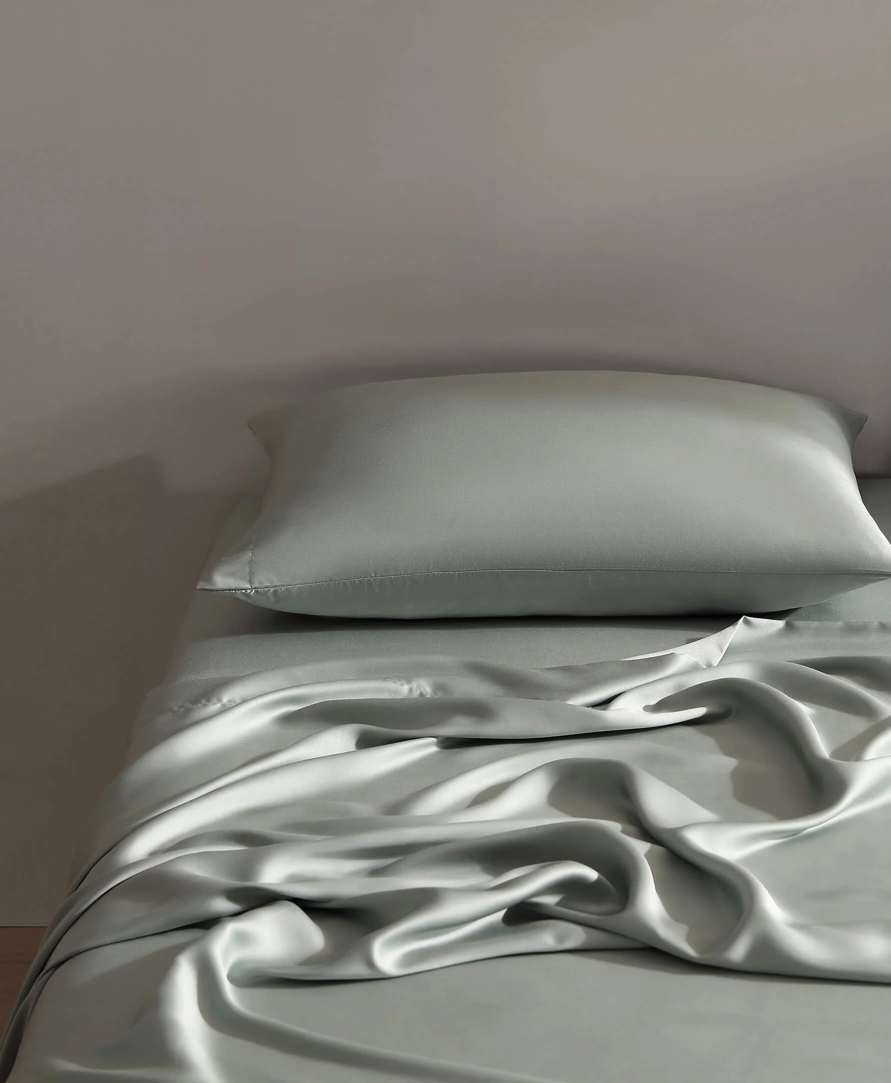 Silky Lyocell Sheet Set - Image 20