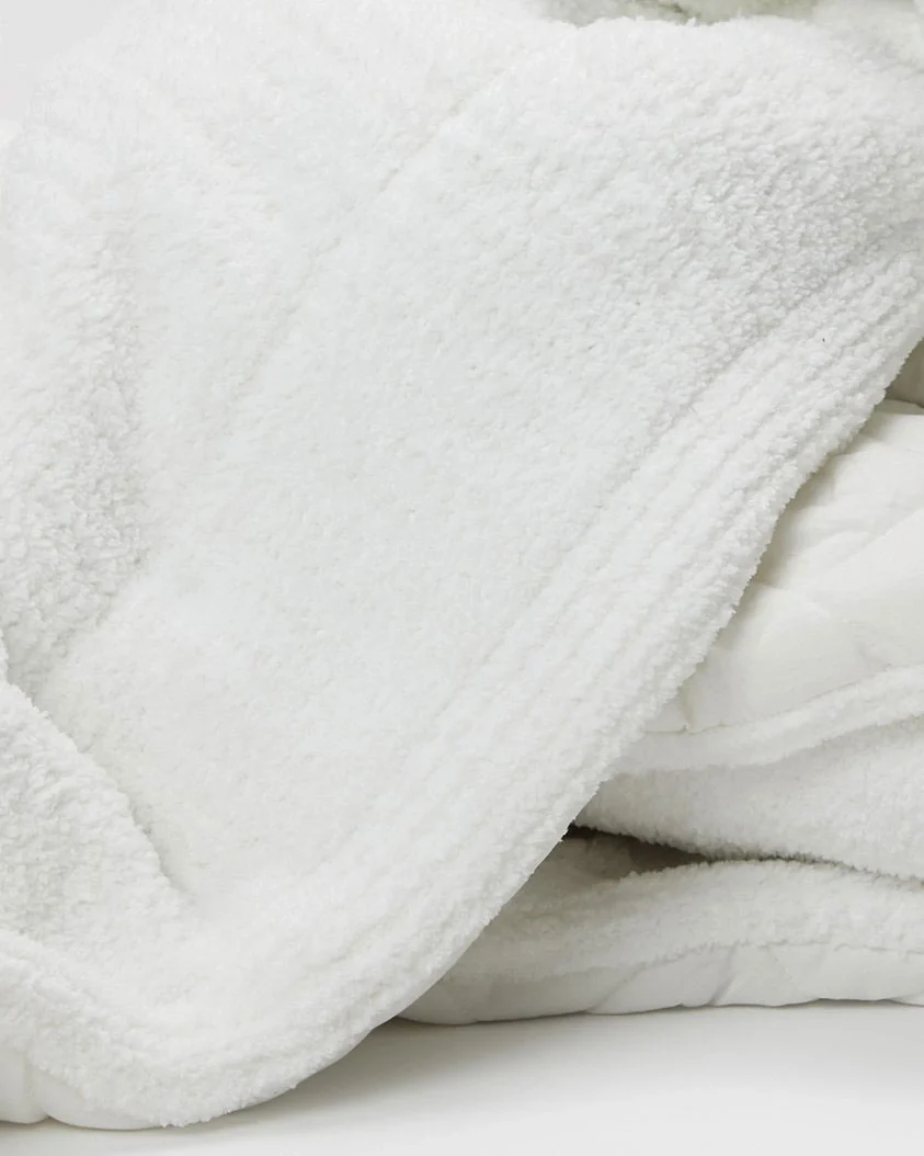 Snug Comforter - Image 19