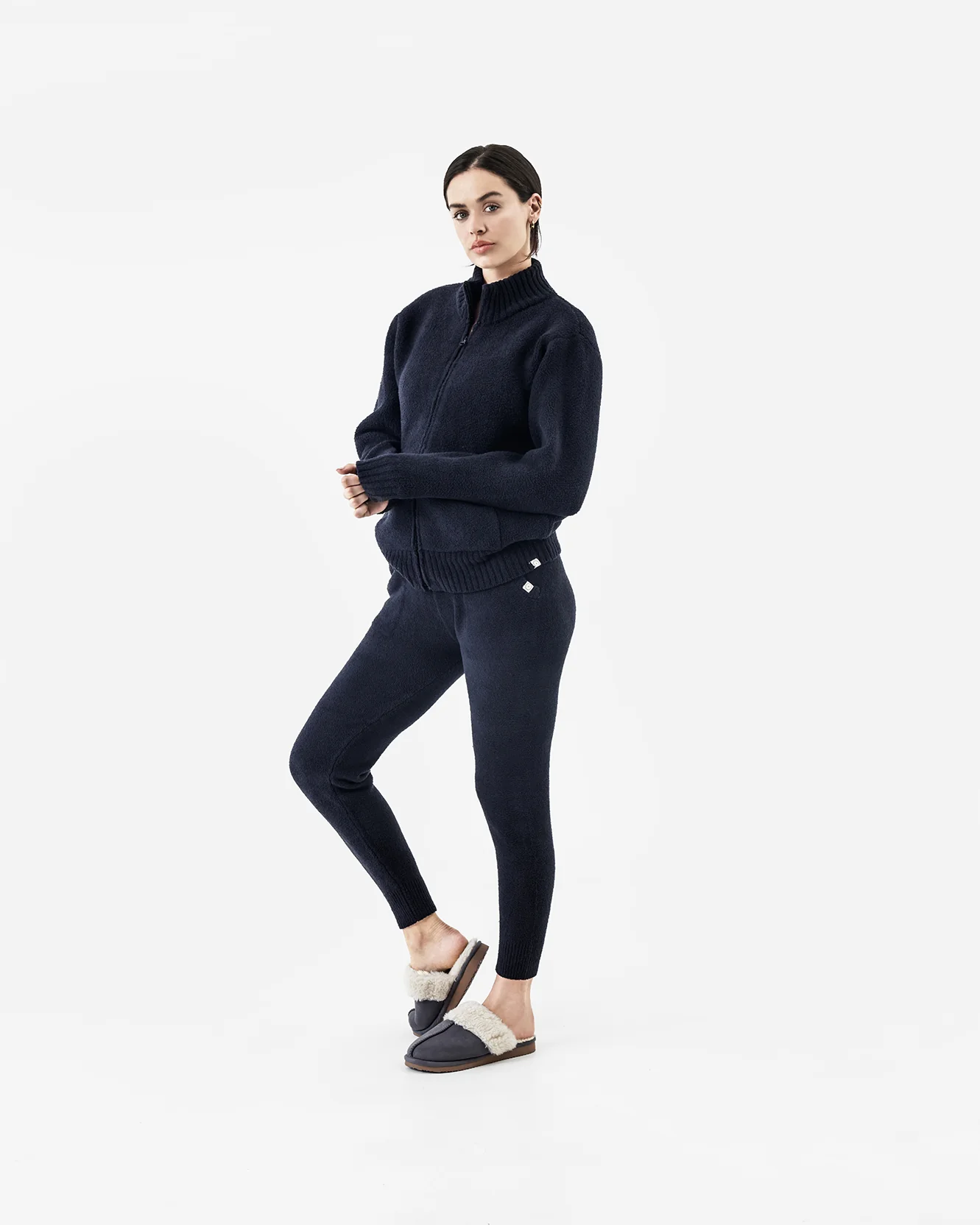 Snug Lite Jogger - Image 4