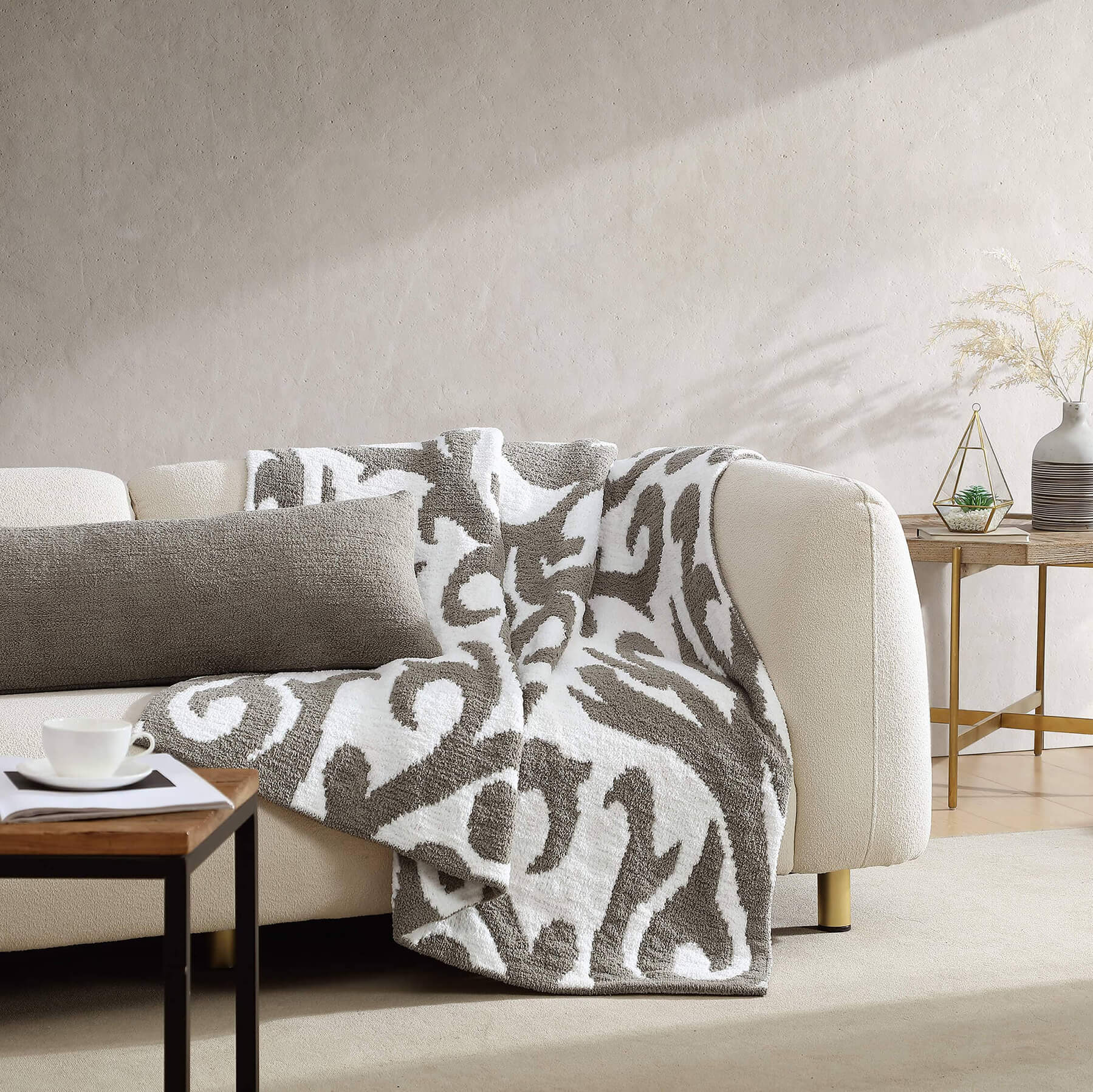 Snug Lumbar Pillow - Image 62