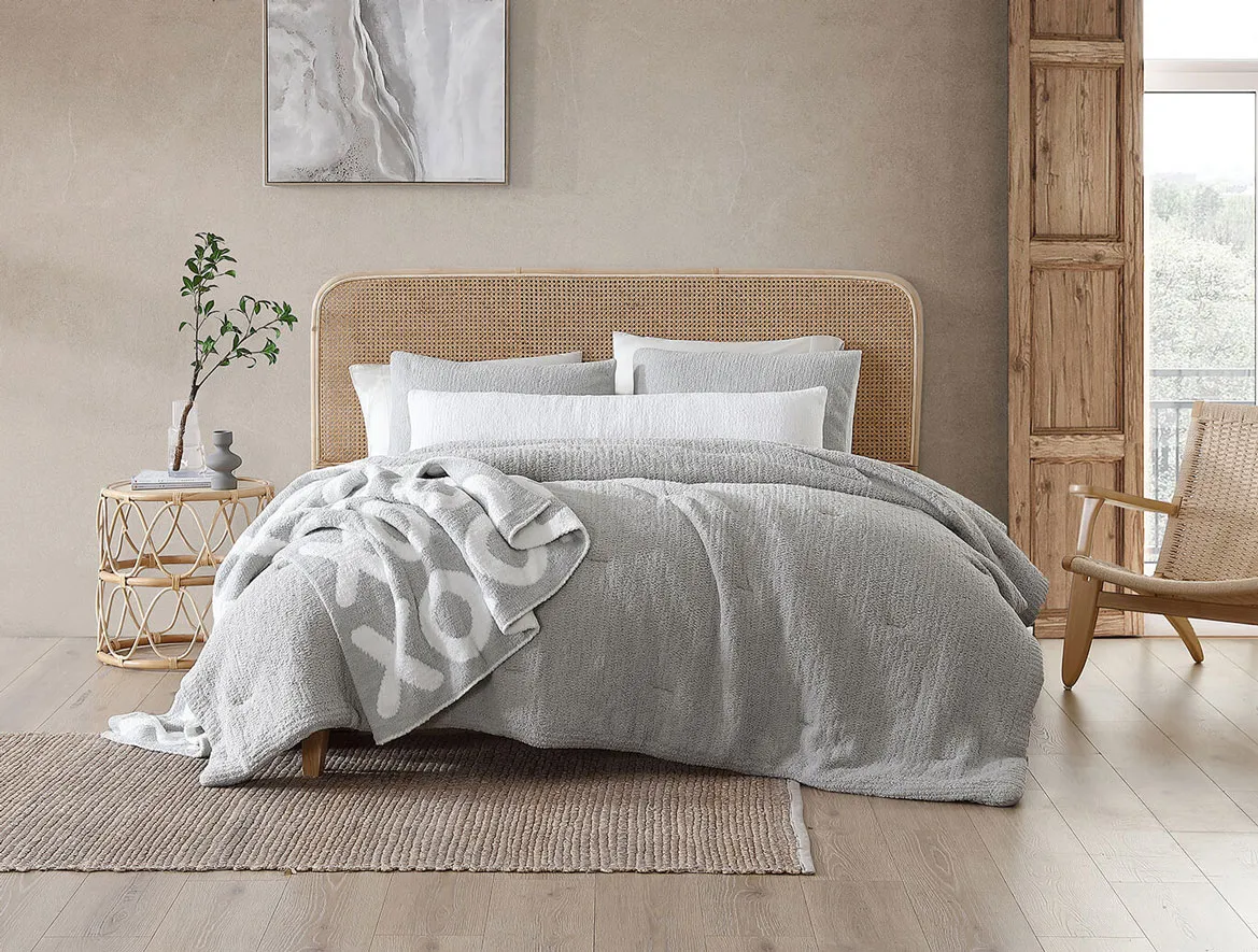 Snug Stitch Comforter - Image 11