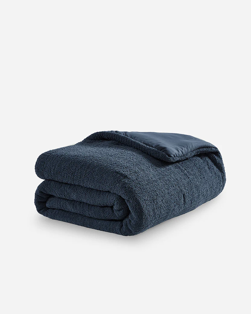 Snug Stitch Comforter - Image 19