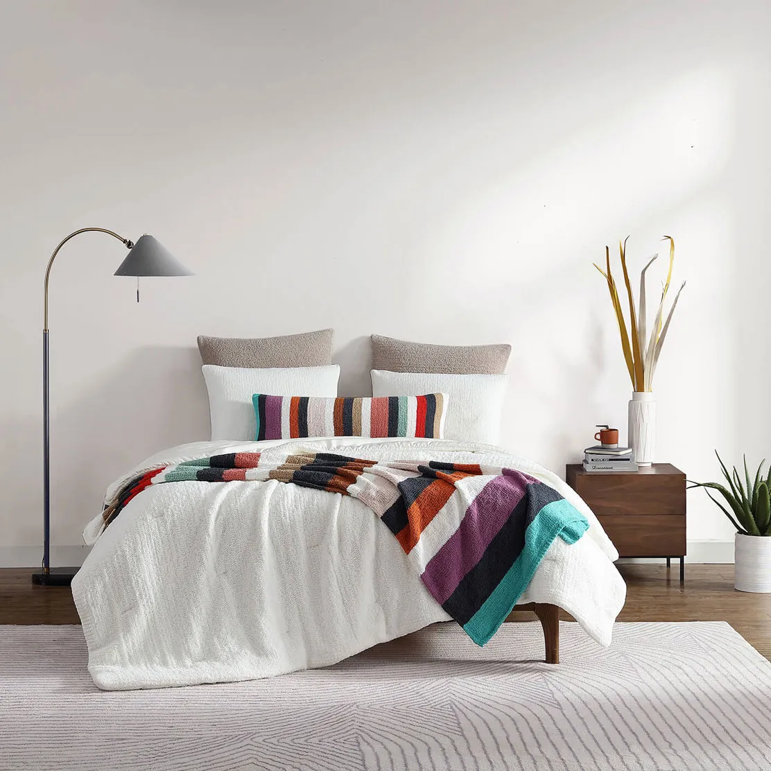 Snug Stitch Comforter - Image 27