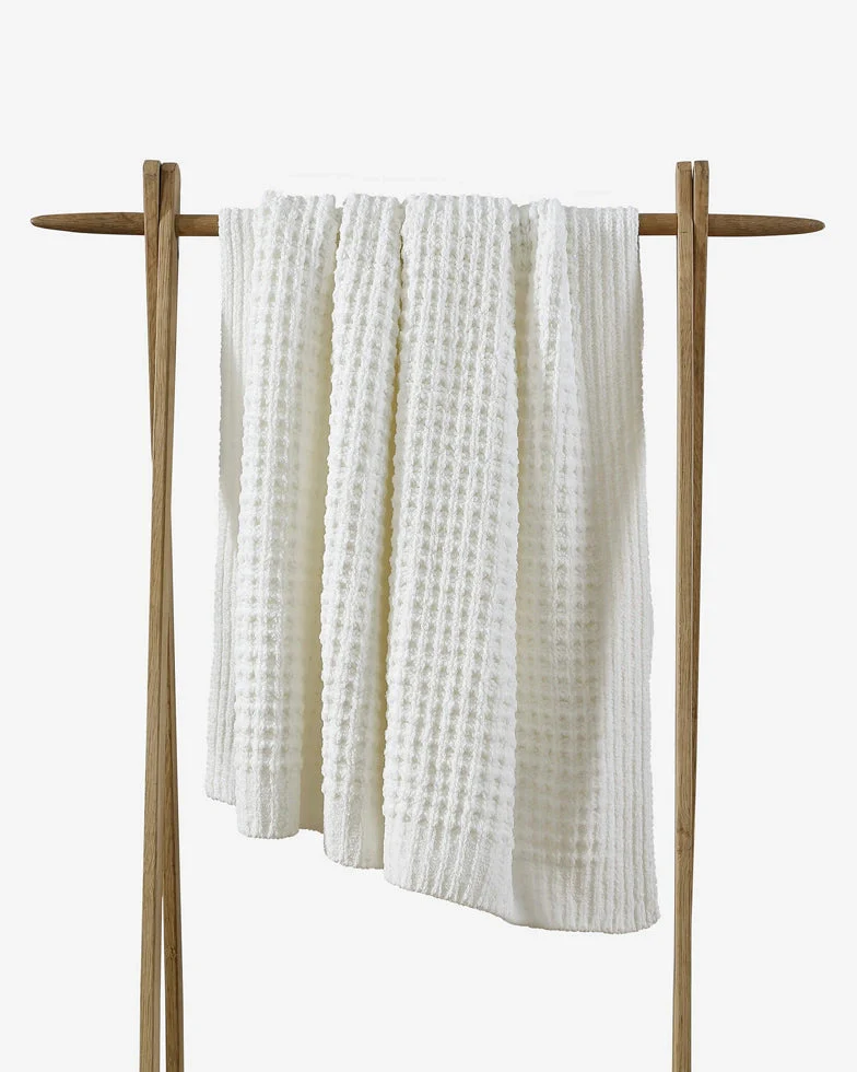 Waffle Lightweight Throw - Image 24
